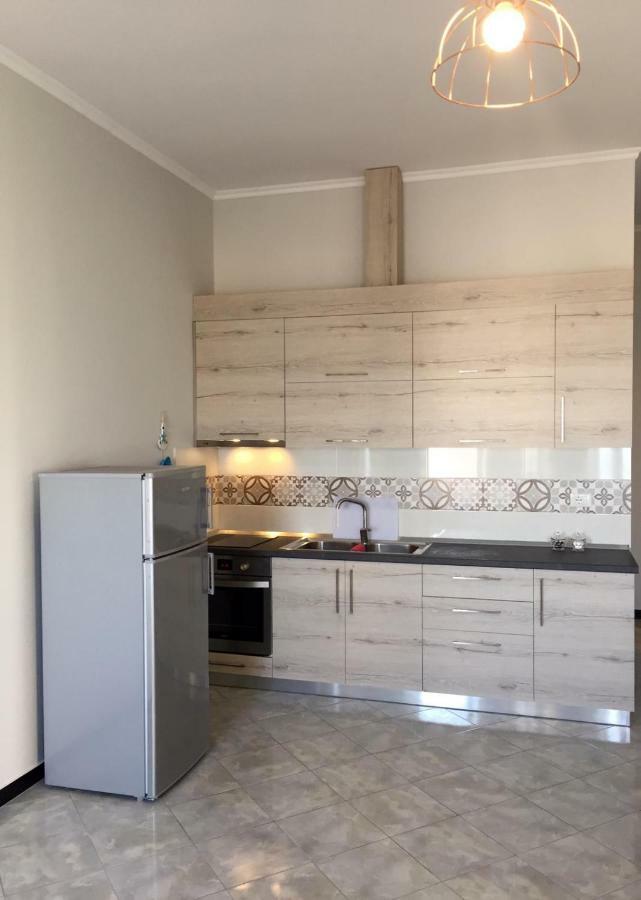Melody Apartment Vlore Bagian luar foto
